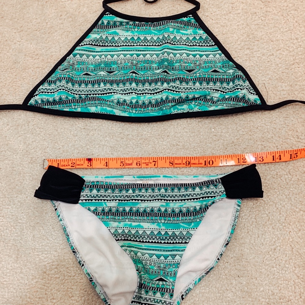 measurements could fit s/m